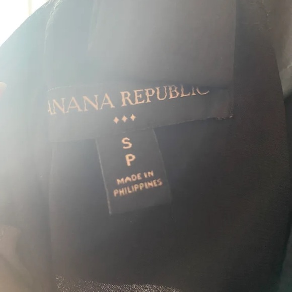 Banana Republic back bow tank top - Picture 4 of 4